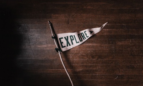 A flag that says explore